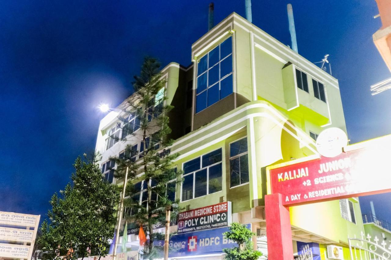 Hotel O Digantika Balugan Kültér fotó