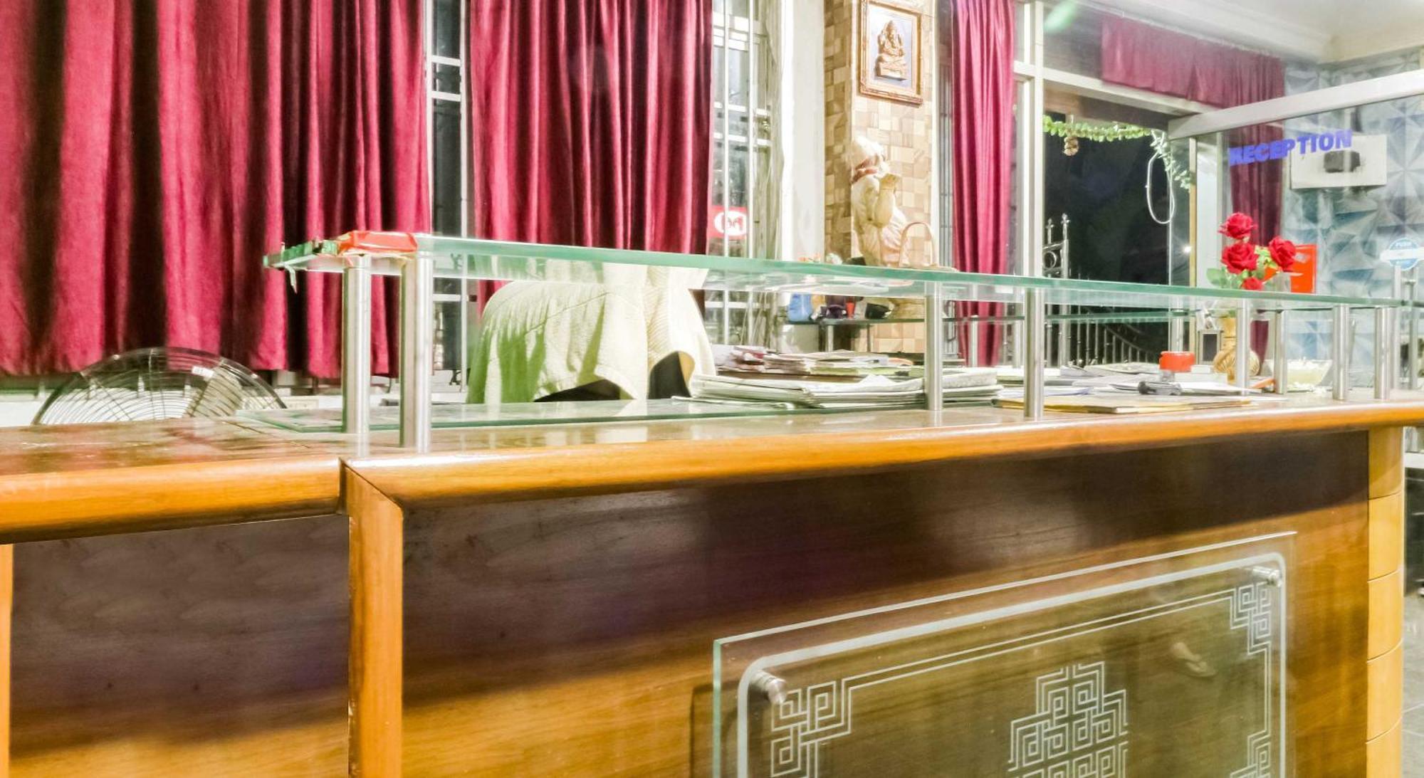 Hotel O Digantika Balugan Kültér fotó